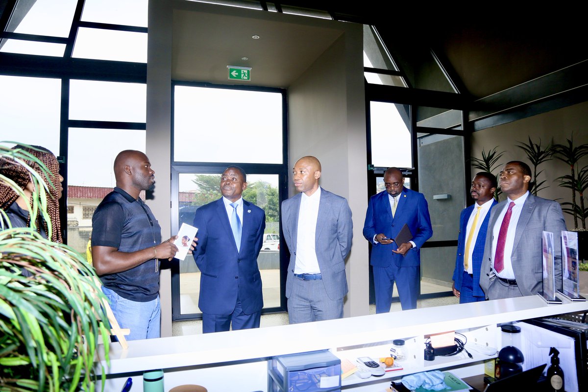 PNUDCameroun's tweet image. Successful #SteeringCommittee Session of the #DigiTechPlanet Hub, co-chaired by @UNDP🇨🇲 RR, Mathieu @Ciowela, and @MTNCameroon CEO, @WandaMatandela.

The session reviewed 2025 achievements and the 2026 Annual Work Plan, assessed and validated the website and virtual training