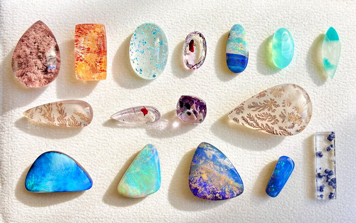 家に帰ったらカラフルな宝石があるの助かる。狂わないために綺麗な石を集めるのは有効。