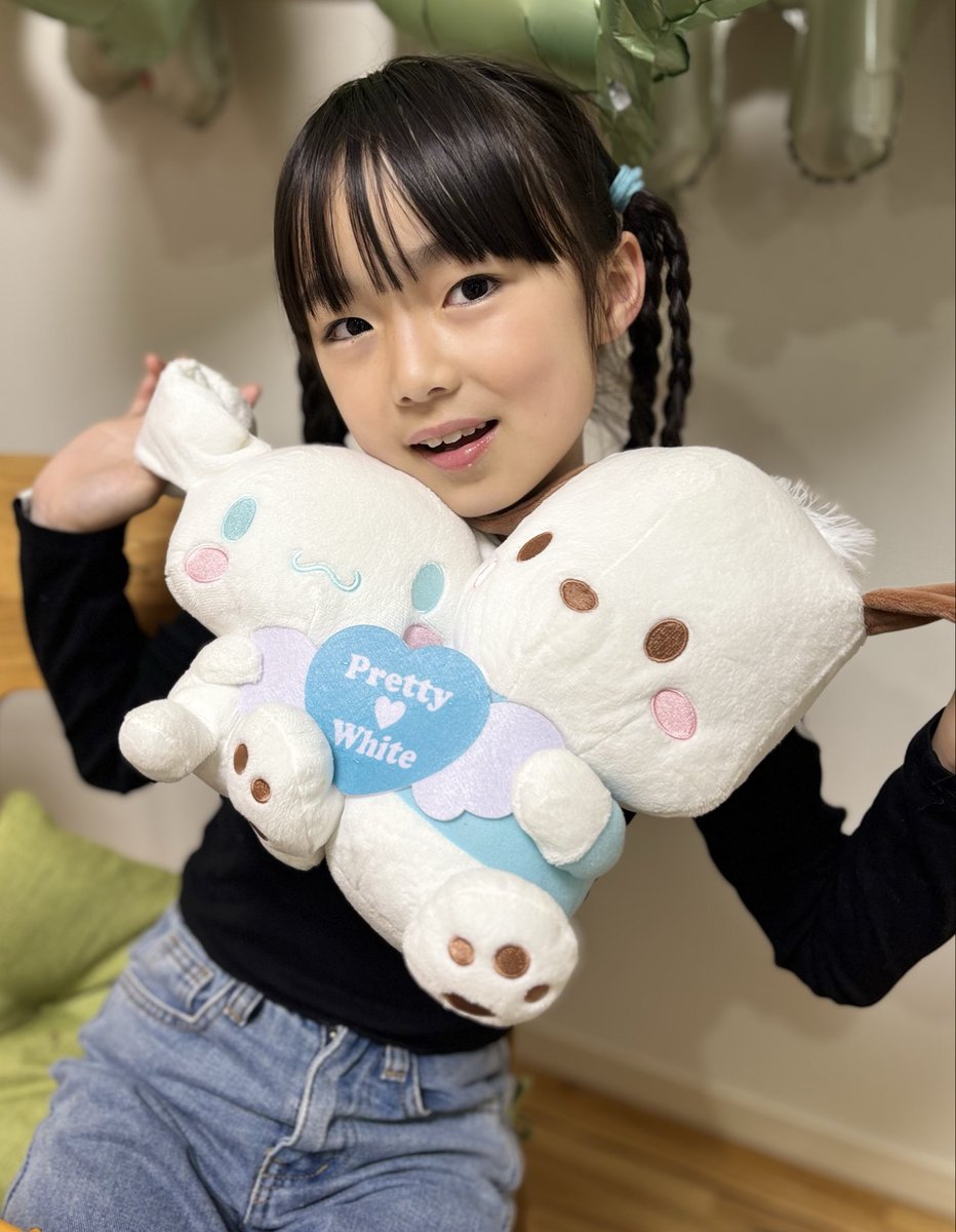 KyokaMaiko's tweet image. 今日のウォークラリー、きょうかの班、
全体で2位だったよ(^-^)六年生たちとできて楽しかったーo(^-^)o

今日は帰ってきて、バレエ🩰のために脱毛行ってきたよん(^-^)v
つめたかったー🤭
#js4
#高知
#きょーかっ