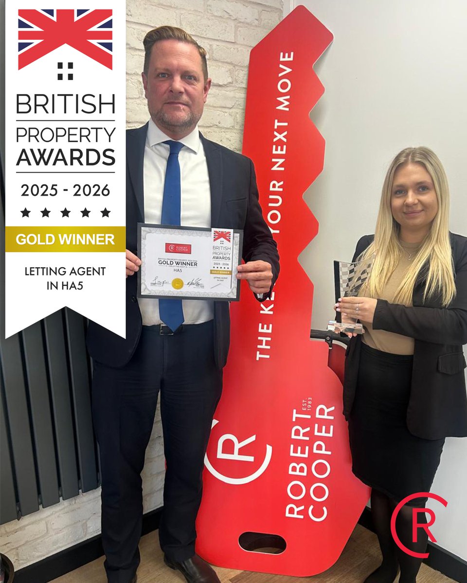 Robert Cooper tweet media