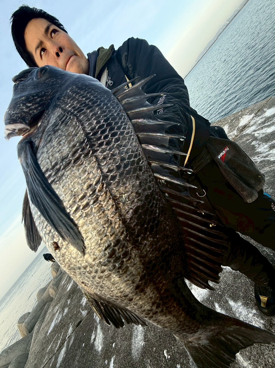 とんでもないサイズが連発しました。一番釣っている人で17尾。凄すぎ