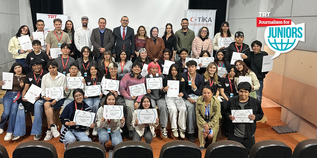 jforjuniors's tweet photo. J4J Mexico, Day 2 complete!✨

Another inspiring day of learning, collaboration, and creativity as young storytellers sharpened their mobile journalism skills, explored new perspectives, and transformed ideas into powerful stories.

With the collaboration of @Tika_Turkiye  and @TIKA_Mexico, participants are not only learning journalism — they are finding their voices and shaping the stories of tomorrow.

#journalismforjuniors #J4JMexico #mobilejournalism