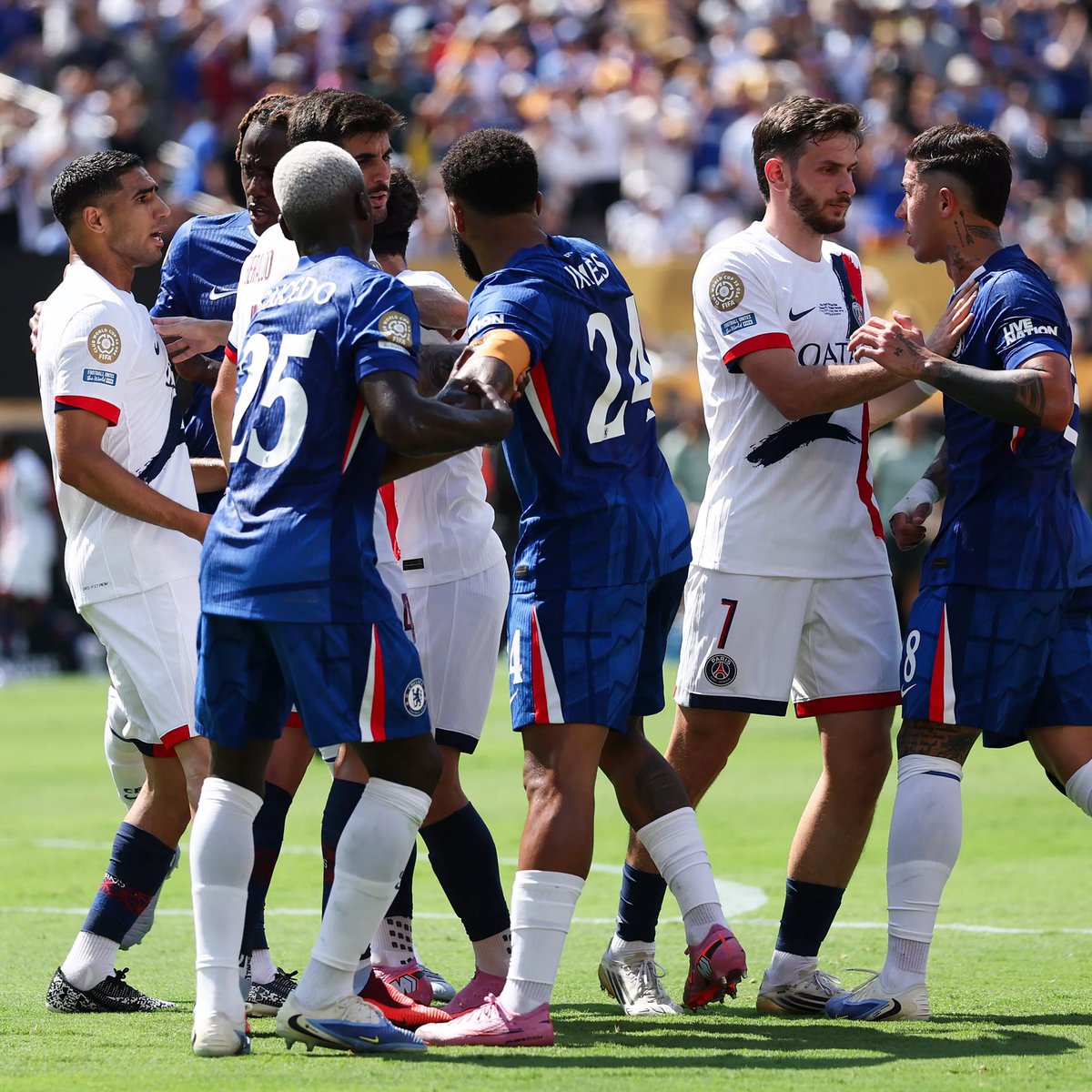 CanalSupporters's tweet photo. 🚨🚨 PSG - CHELSEA EN 1/8 DE FINALE DE LA LIGUE DES CHAMPIONS ! 🔥🔥🔥 https://t.co/9gWByZ5IrV