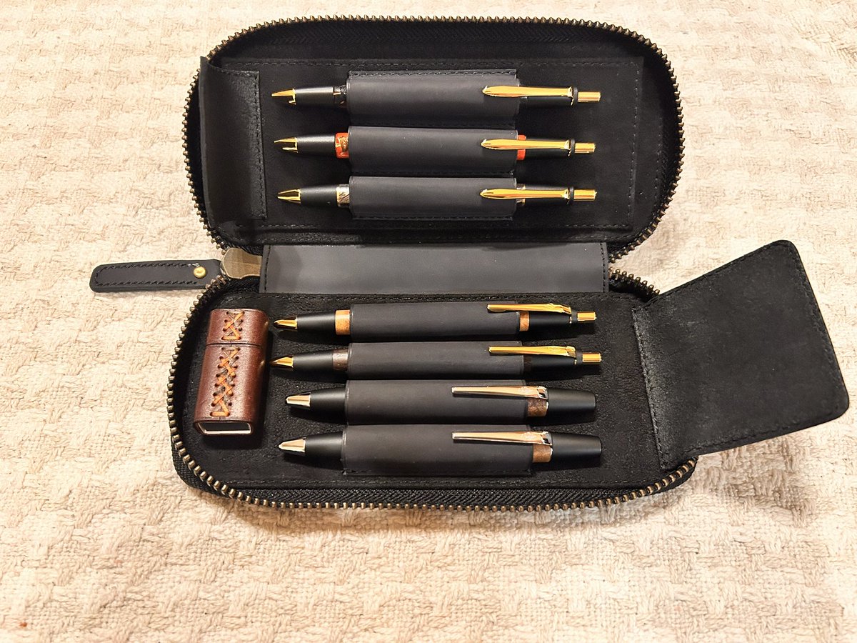 バハギア廣瀬鐵筆堂モデル。590＆Co.さんのBASE販売で購入。欲張りな