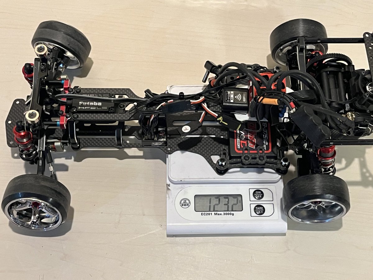 c_factory_rc's tweet photo. 重いのか？軽いのか？至って普通なのか？よく分からないけど💦 https://t.co/w79cUDQZBk
