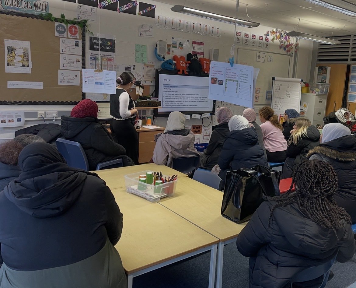 Rolls Crescent tweet media