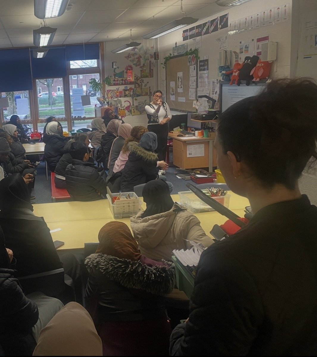 Rolls Crescent tweet media