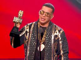 ⚠️Todos los reconocimientos donde domina la izquierda tienen por objetivo el reconocimiento político que ellos consideran arte, es una vergüenza, porque ya no se habla de talento en su sentido puro, se habla de pagar favores por destruir la cultura occidental.