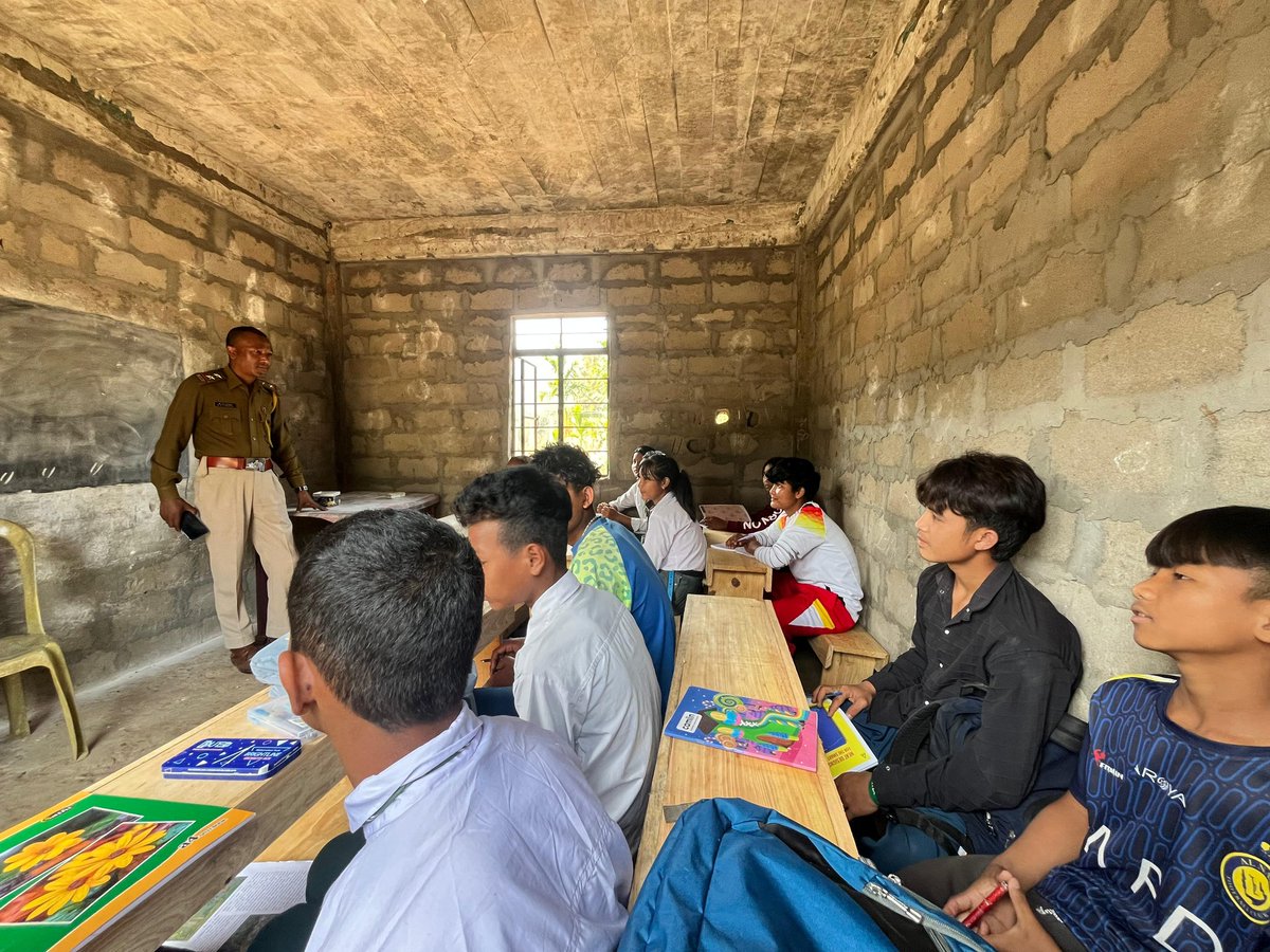 IC Kyrshai BOP conducted an awareness programme for students on the new Sanhita, sensitising young minds about the updated legal framework and promoting legal awareness among the youth.
<a href="/MeghalayaPolice/">Meghalaya Police</a> 
<a href="/digp_er_meg/">DIGP Eastern Range Meghalaya Shillong</a>