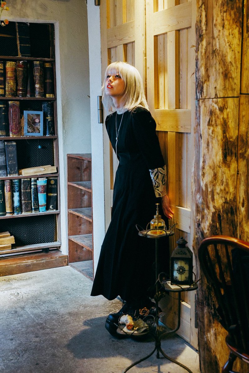 eiz | エイジ tweet media