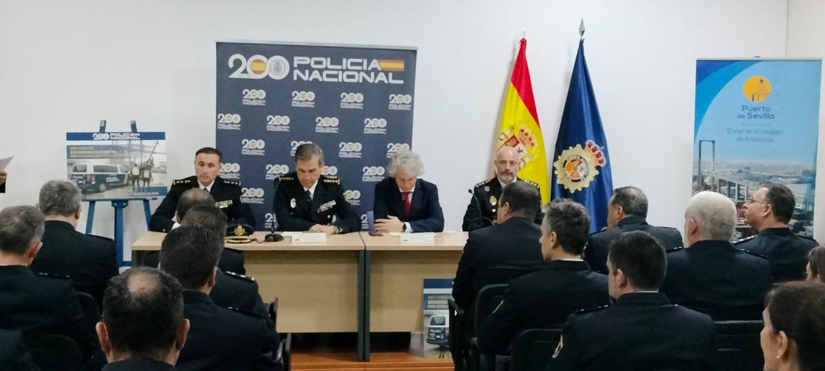 Policía Nacional tweet media