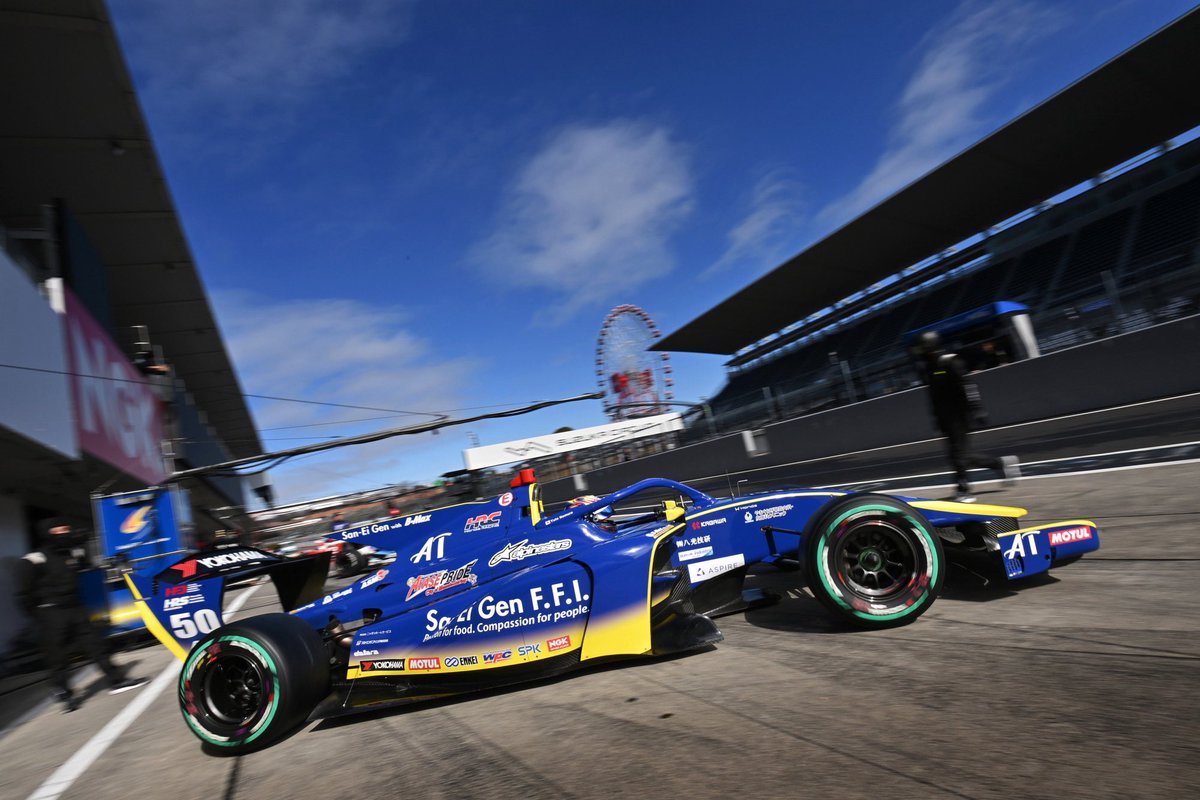 B-Max Custom Factory tweet media