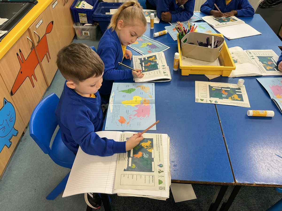 StMaryB17's tweet image. Today in #Geography #Y1 have been learning about the seven continents of the world. Here they are locating the continents on a map using an atlas for reference!