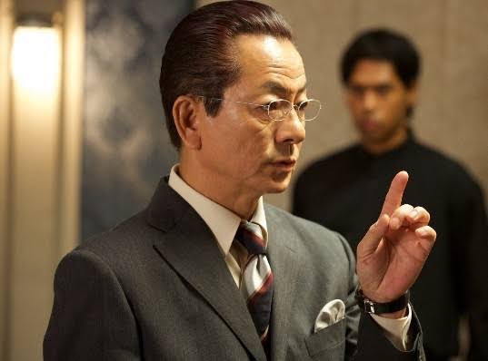 説明は結構。それが術式の発動条件なのでしょう？