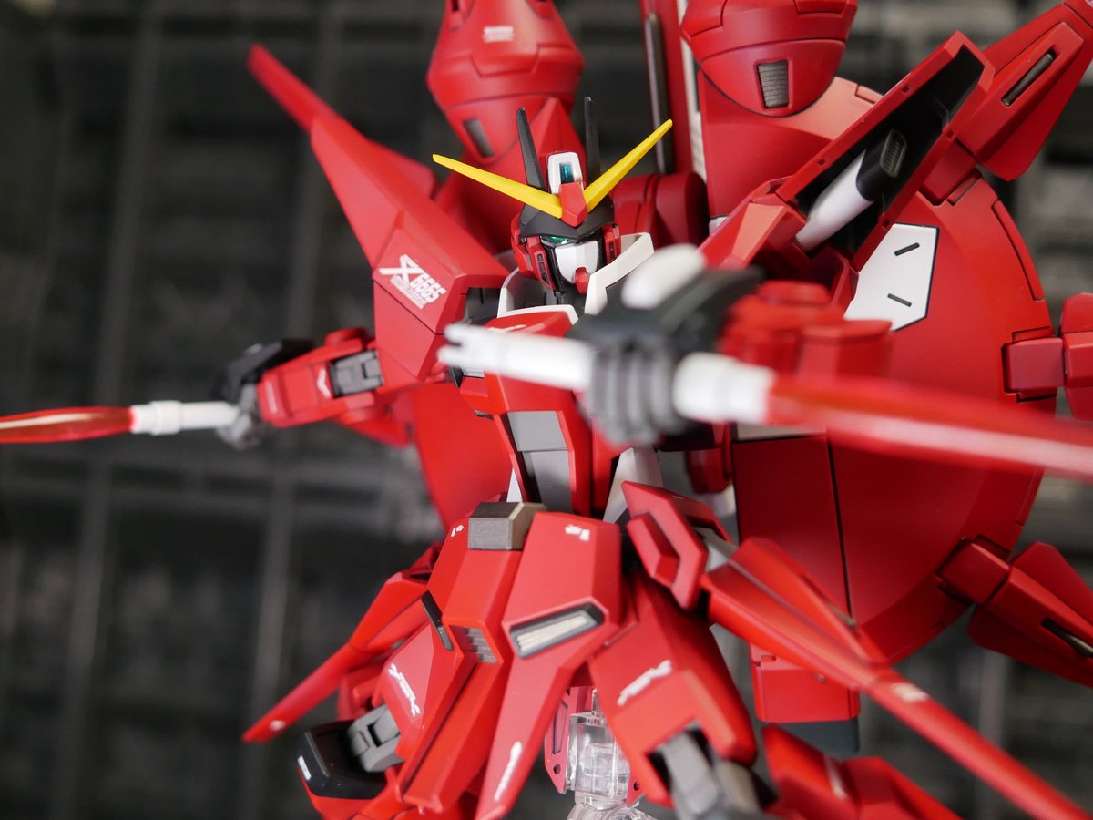 heironpla's tweet photo. HGCEレジェンドガンダム
セイバーカラーで完成❗
イデオンカラーアレンジレッド使用

赤いレジェンドも意外と良い🤗
#ガンプラ https://t.co/JQPzYp2ulP
