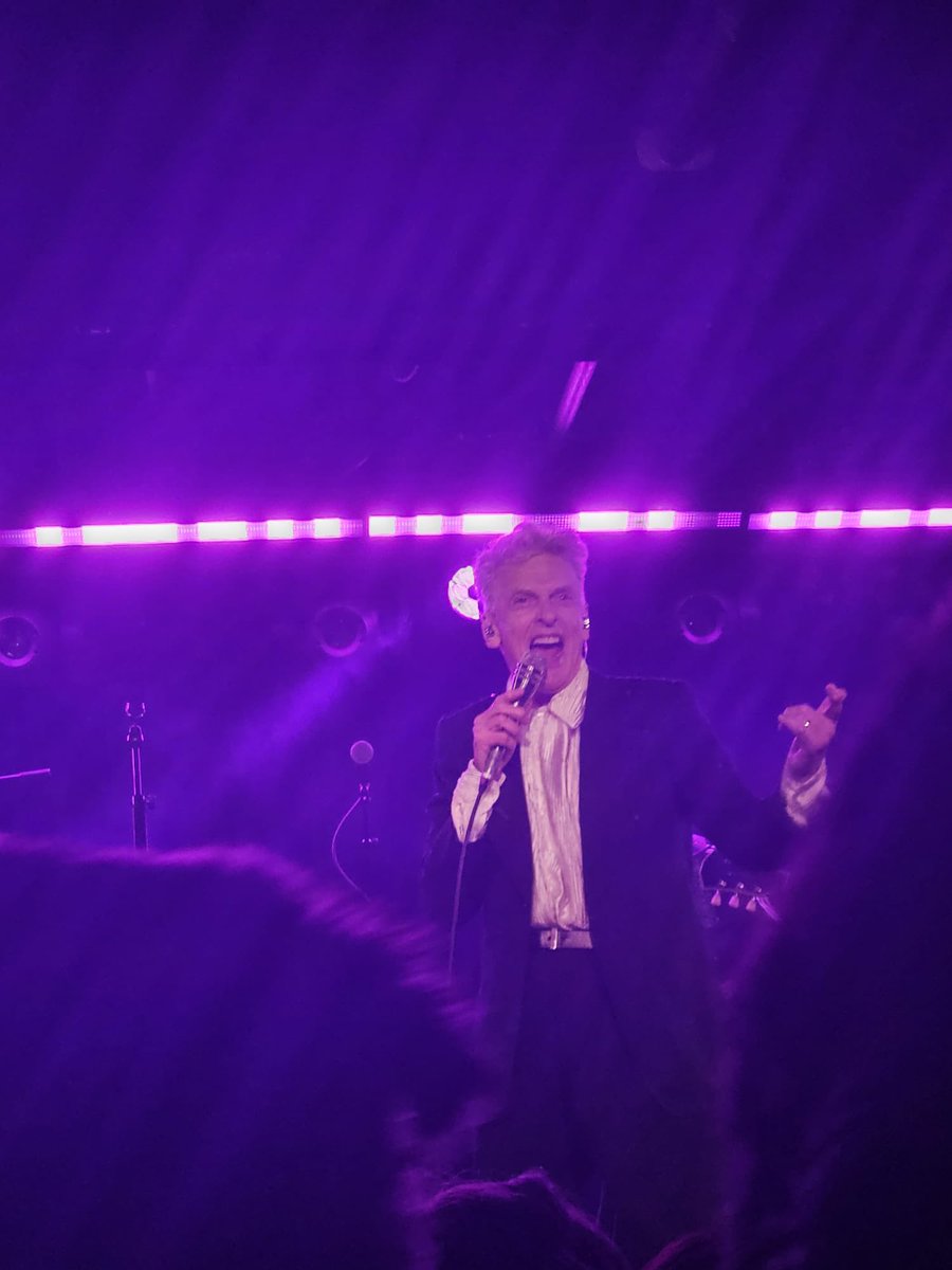 dan_yuI_'s tweet photo. TWITTER USER FORMALLY CAPXIDI (2015-2021) FINALLY SAW HIS NAMESAKE LIVE https://t.co/jneIvDnMFP