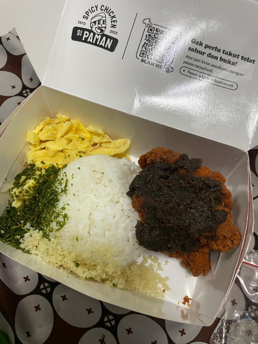 biar Ramadhan tetep gaspol kata aku cobain dehh menu baru Spicy Chiken Si Paman Bumbu rendang nya😭🫵🏻

ENAK BGT!