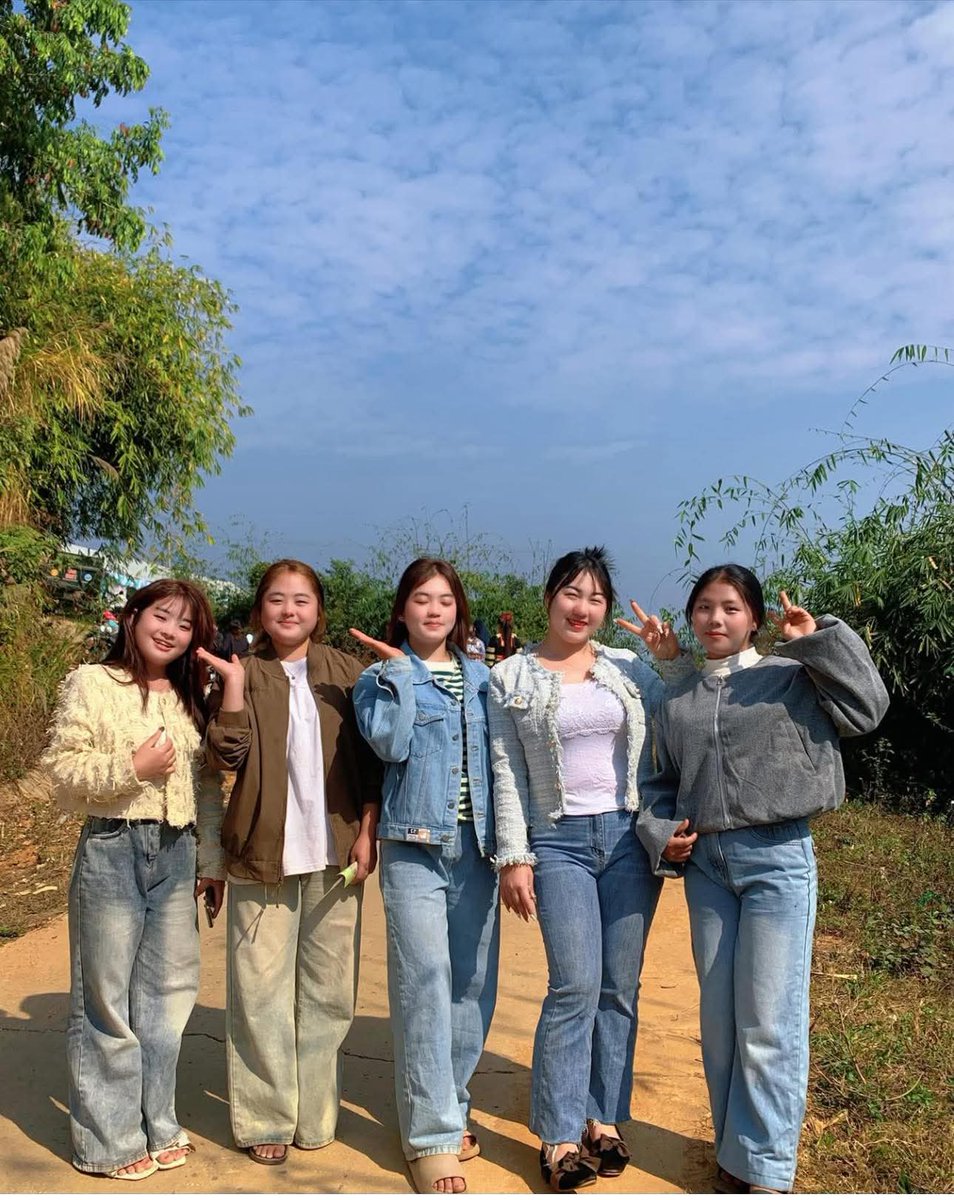 Girl vietnames  🇻🇳