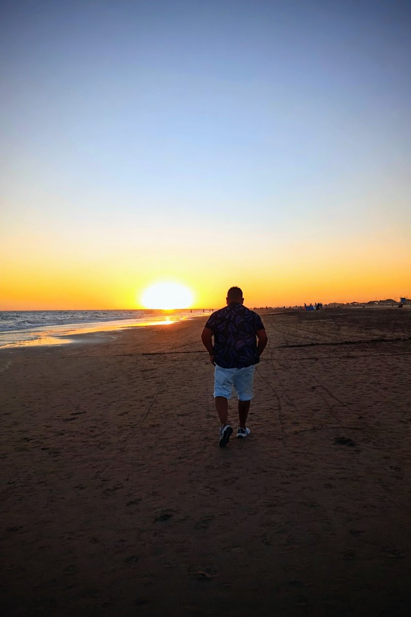 Siempre pensando en algo nuevo que hacer....
#MiFotoBang <a href="/revista_bang/">Revista Bang !!</a> 
(A color, el paisaje lo merece)