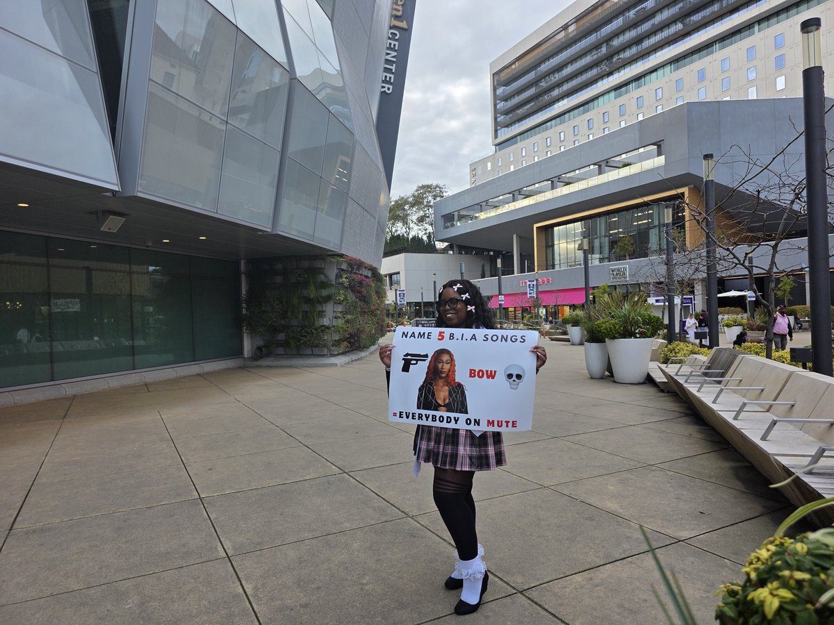 CardiReign tweet media