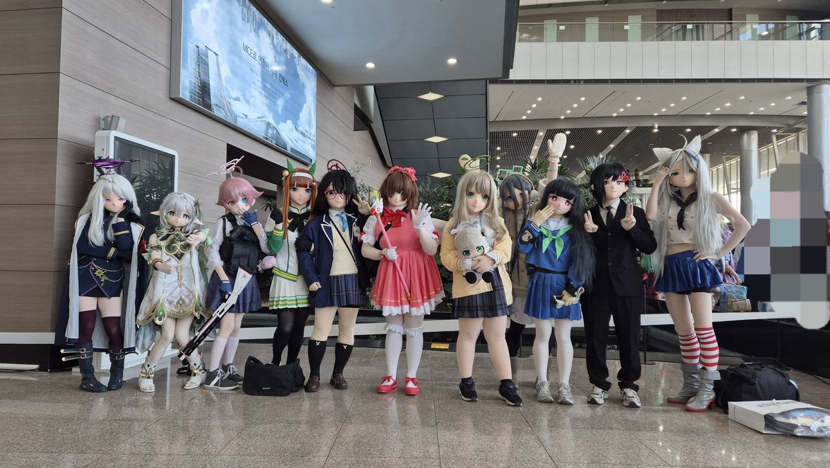 나즈린루 tweet media