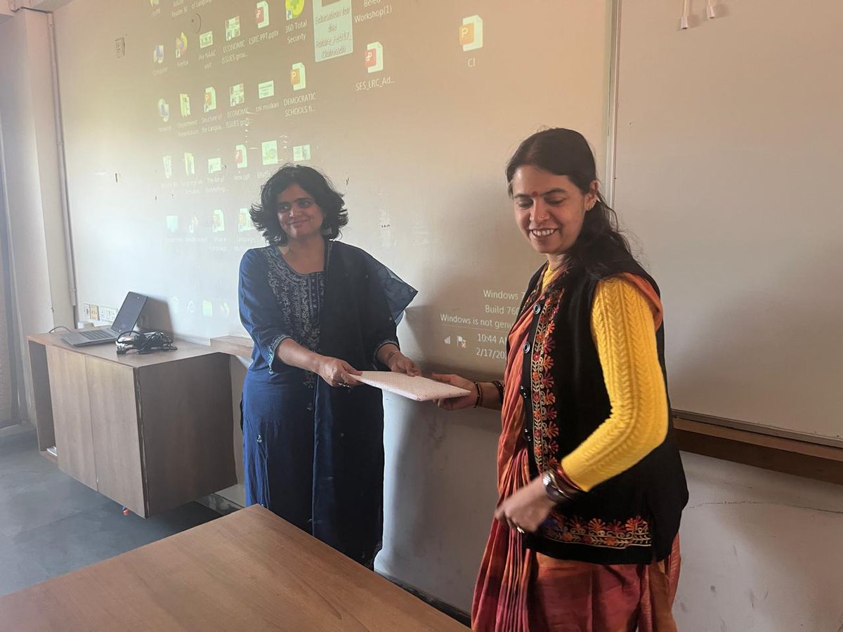 Indira Mahindra School of Education @ MU tweet media