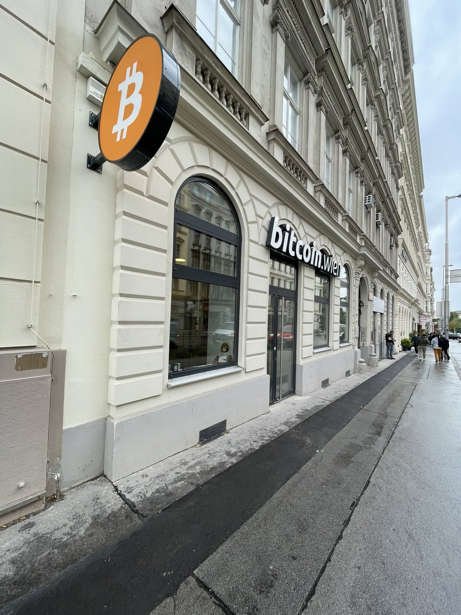 🇦🇹 #Bitcoin shop spotted in the capital of Austria