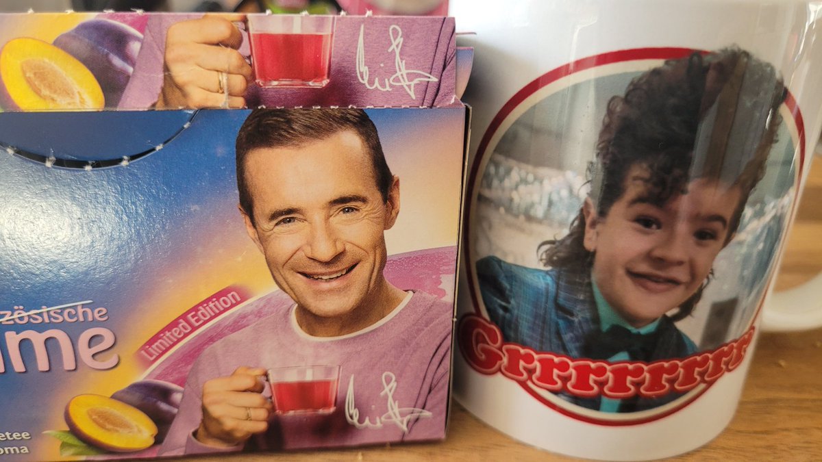 Dreamteam gegen Halsschmerzen.
(Ich werde morgen beim Spiel sein und wenn ich zu meinem Platz die 200km kriechen muss)