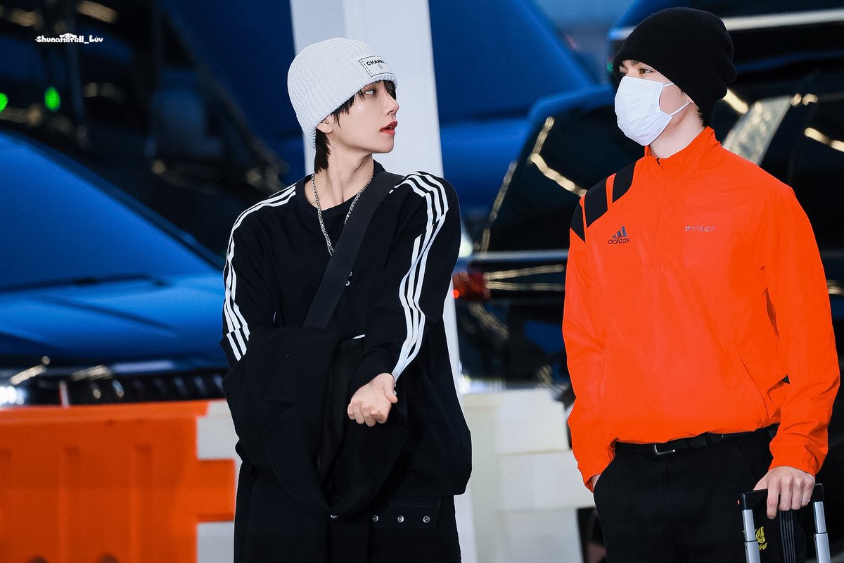 260227 ICN

🥹💕

#조슈아 #JOSHUA #홍지수 #ジョシュア
#세븐틴⁠ ⁠⁠ ⁠#SEVENTEEN⁠  #SVT