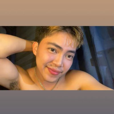 Ur bagets tweet media