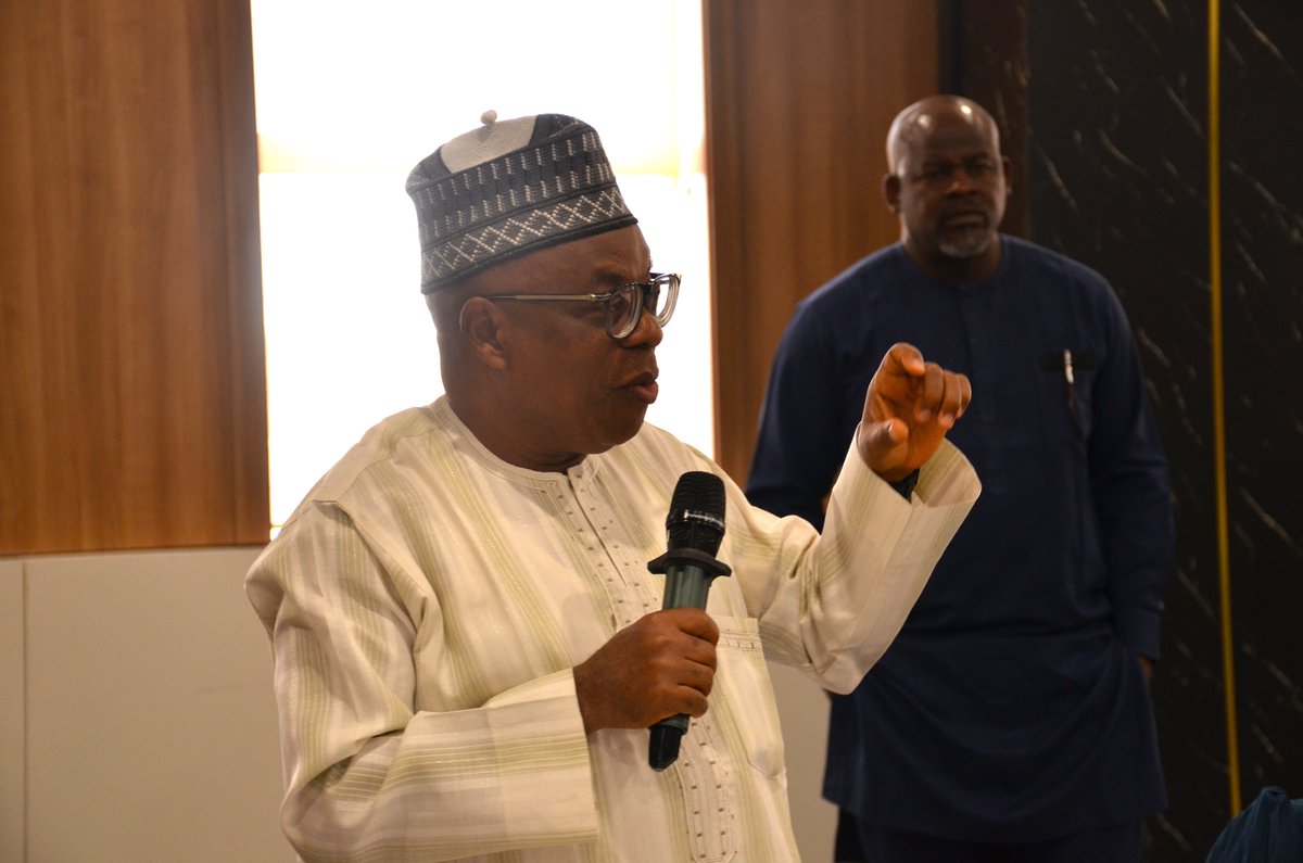 PACE_Nigeria's tweet photo. Government performance only matters when citizens experience the results.

Led by Central Results Delivery and Coordination Unit, and delivered in collaboration with PACE, MDAs came together for a technical retreat on the review of the 4th quarter 2025 and annual performance
1/2 https://t.co/LBIf3pLnZG