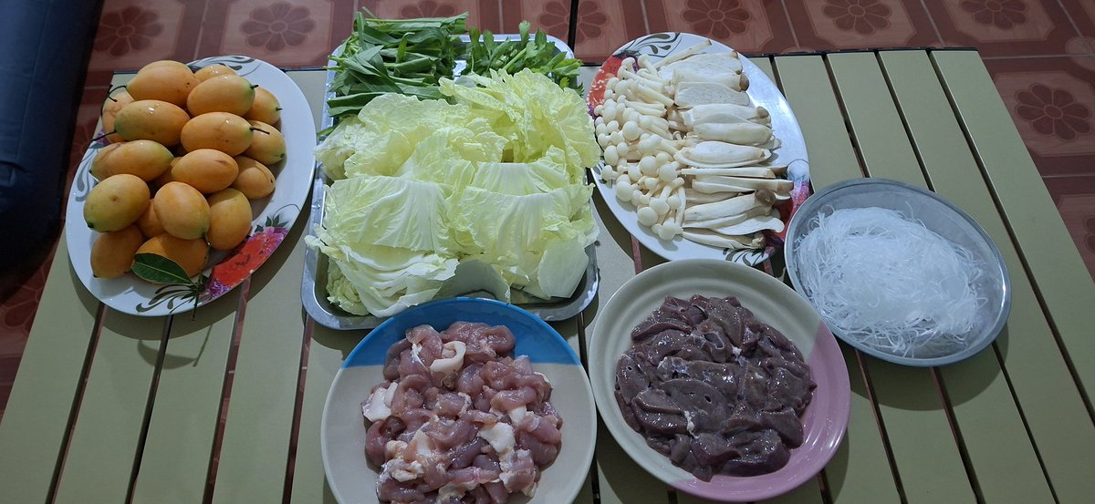 ทำหมูจุ่มกินเอง จะกินได้ไหมนะ กินไม่ได้ก็ต้องกินเนอะ