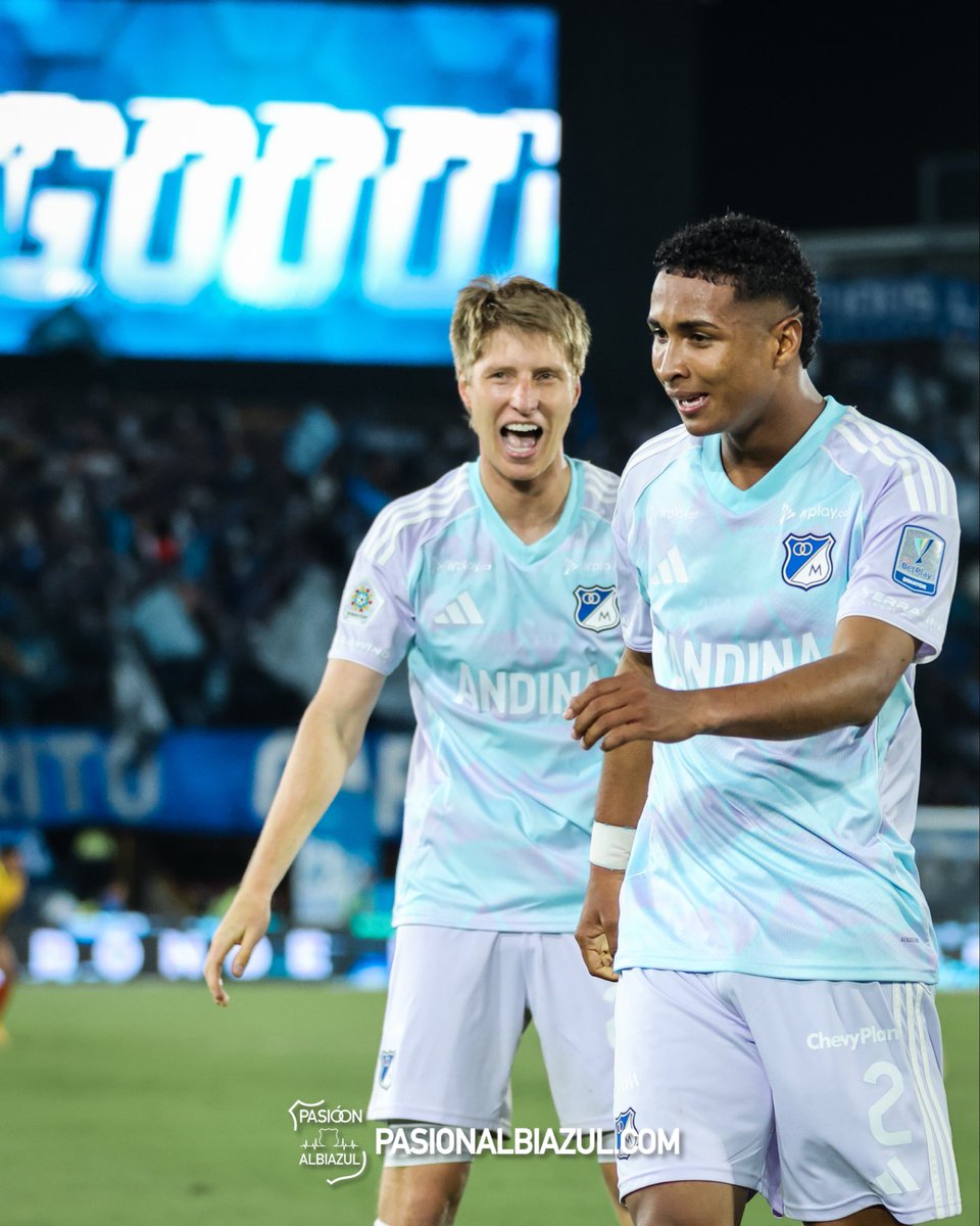PasionAlbiazulO's tweet photo. Ⓜ️ ¡AZULES DIAAAAAS, HOY AMANECEMOS CON VICTORIA DE MILLONARIOS! ⚽️ https://t.co/BOzEJqT94Z