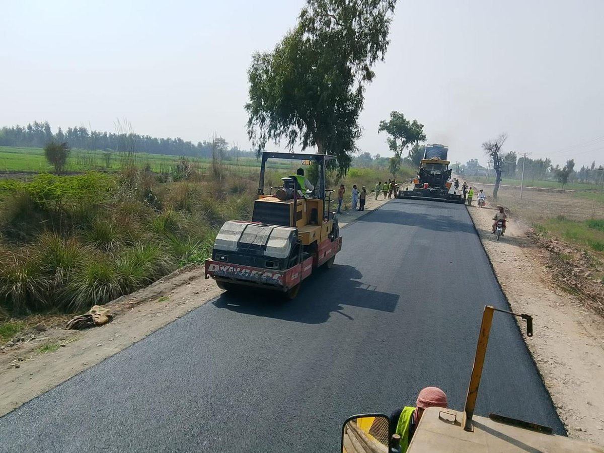 cwdpunjab's tweet photo. Under Chief Minister Punjabs Roads Restoration Program, 47 km long Dualization of road from Salam to Sargodha via Ajnala District #Sargodha
#Roadsrestorationprogram #BuildingPunjab #Roadinfrastructure #BetterInfrastructure #DevelopingPunjab https://t.co/tt5xoItpFn