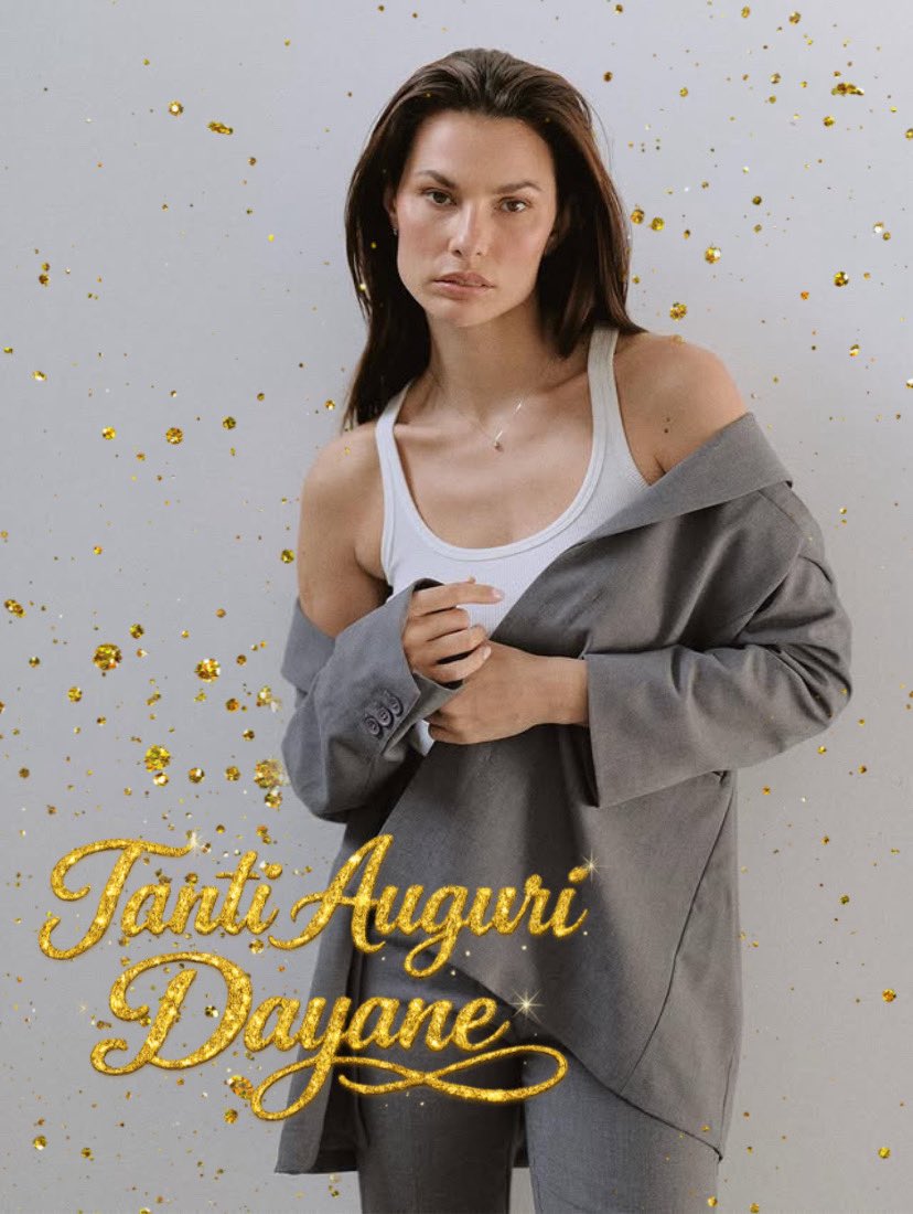 iosonomartix's tweet image. Tanti Auguri Dayane🍷🐬 Parabéns! Que sua vida seja repleta de alegria 🇧🇷 🇮🇹 l’Italia ti ama!
@Dayanemello 
#mellos