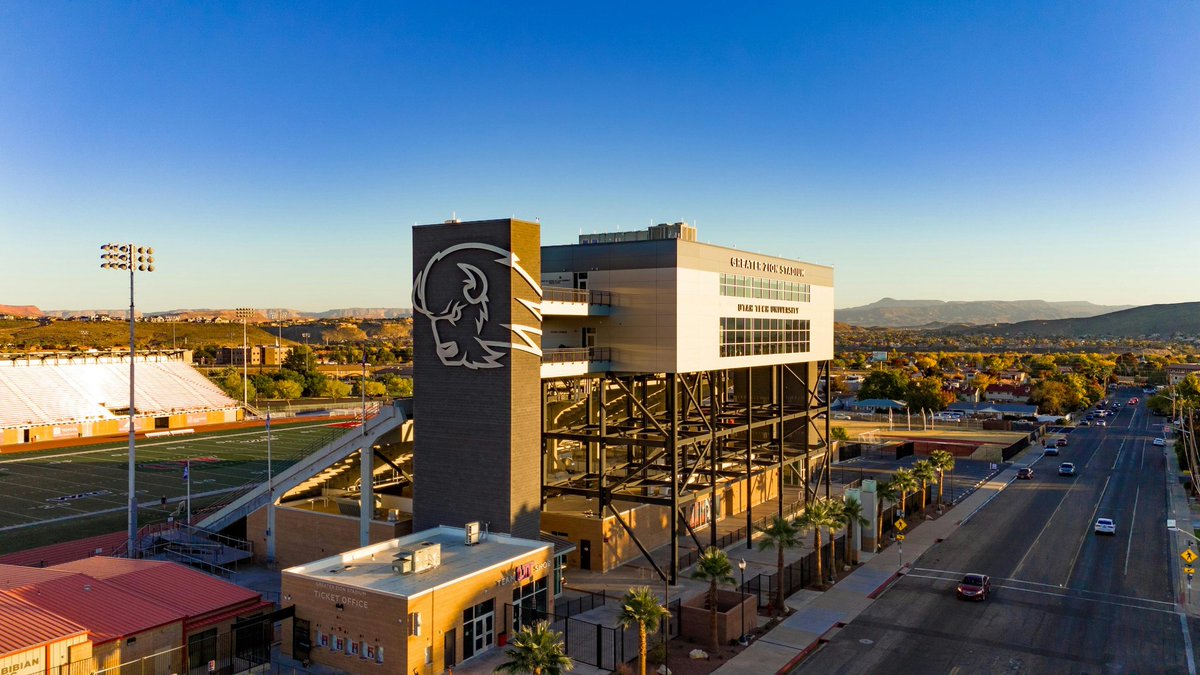 CFB Home tweet media