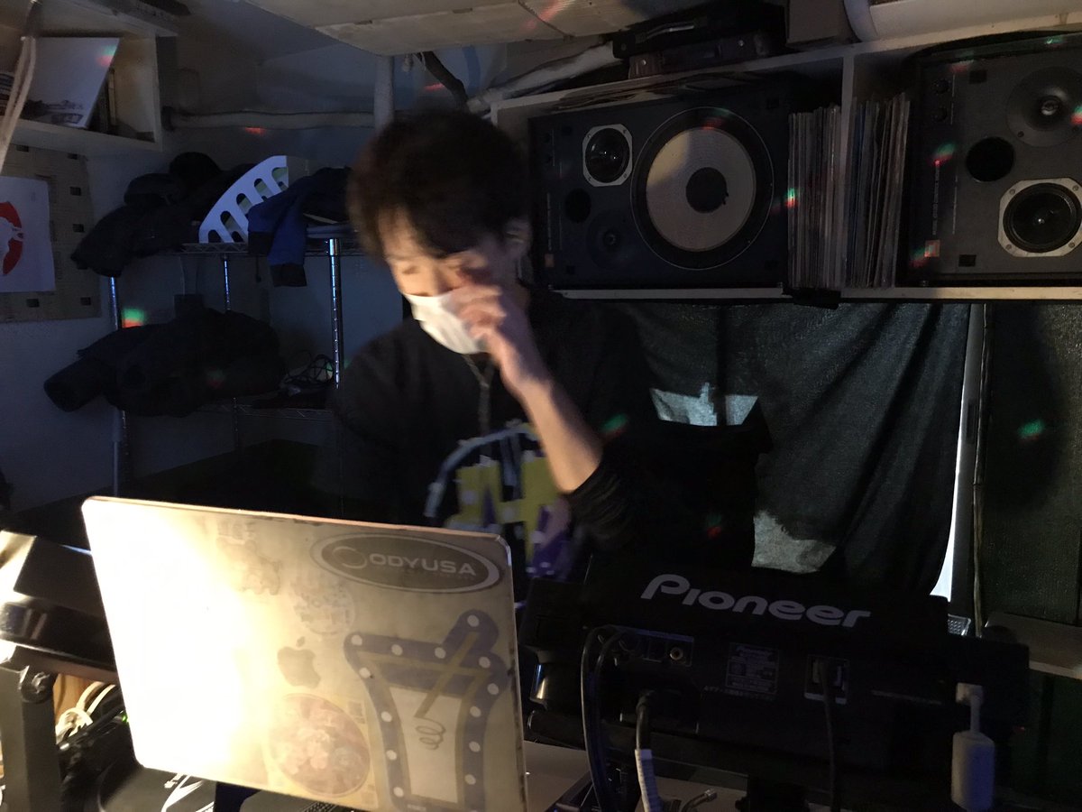 CALPICOさん、古き良きビッグビートからナチュラルにドラムンに繋ぐ良い流れ。#rebellionlight
