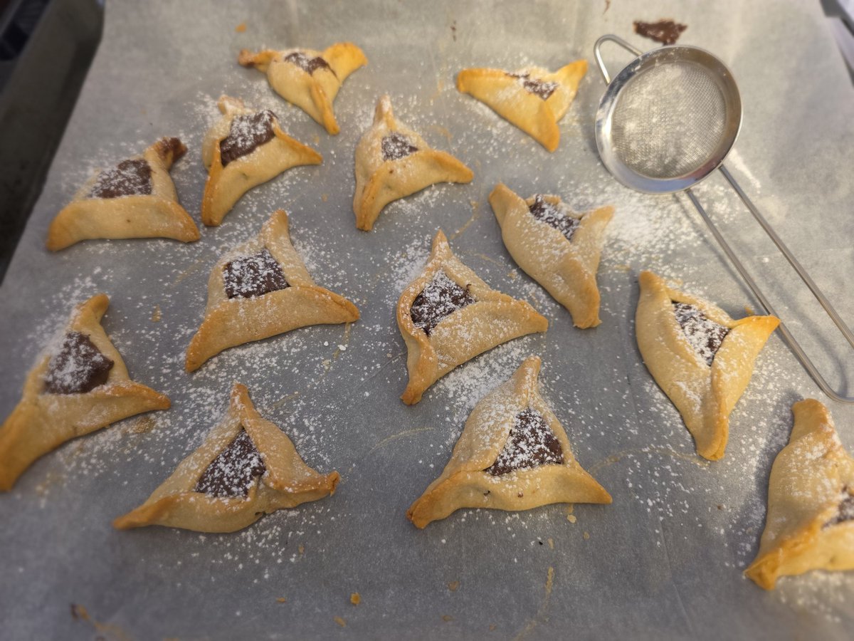 Dani SAW HOBI ᵇᵗˢ ⁷ ✡︎ ⊙⊝⊜/ 3.8.2021 tweet media