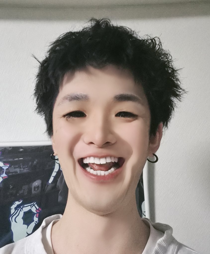 ムアンスリン　カタギリ tweet media