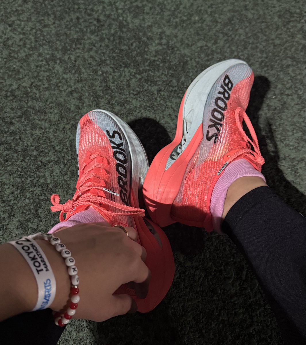 hyr_RunHappy's tweet image. エキスポお仕事後、東京マラソン前調整練
1200m×2(3′45″/km)(R=90″)

本当は3′50″が設定だったけど、思ってたより動いたのでそのまま2本目も同じ設定に✊まさかの
2本目もコンマまでピタリ賞でビックリ😂✨笑
#BROOKS #HyperionElite5