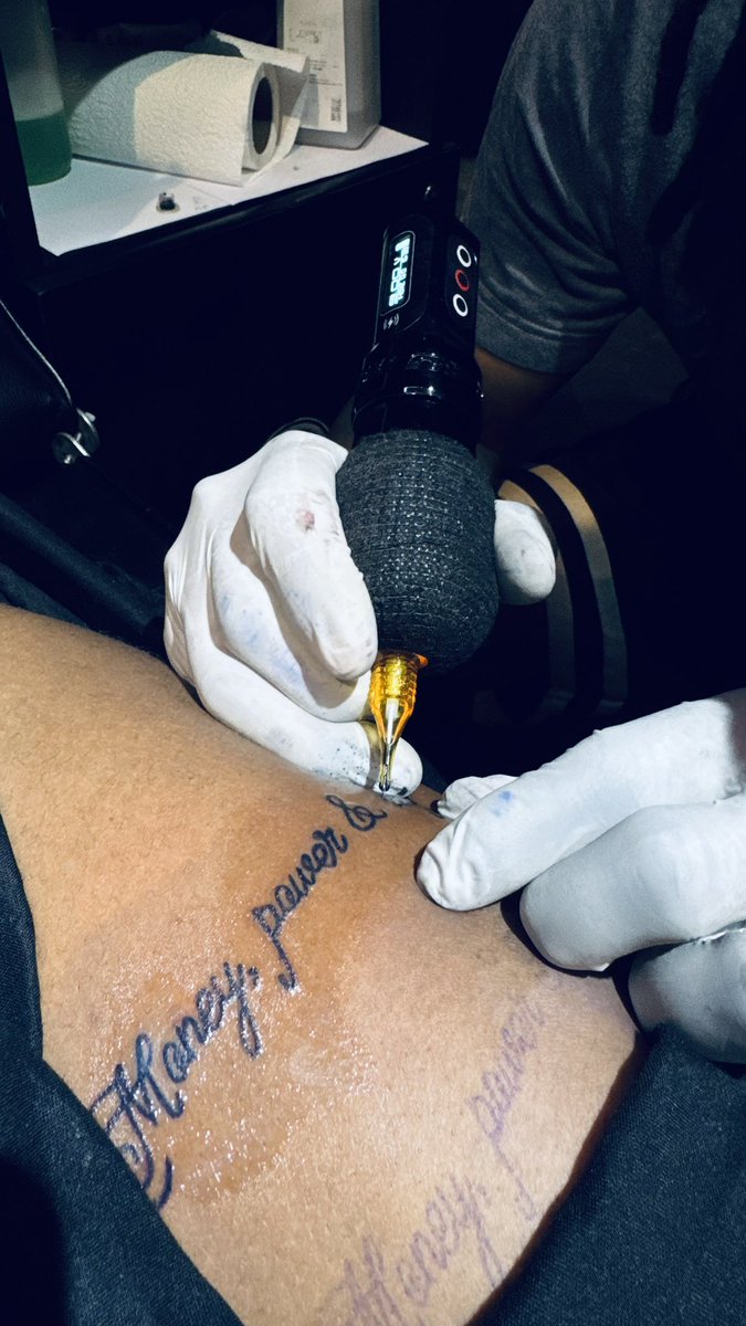 Skin is the canvas. 
One session. One story. Forever.

#PulseInked #mtnpulse #Linustattoostudio #Linustatts