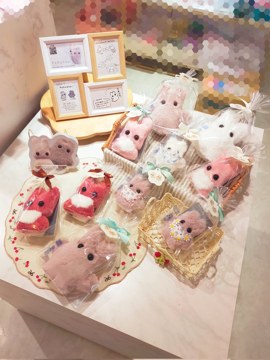 メンバ〜たち、 無事搬入完了しました🎀🌼🍓 #カワスタ さま新店舗も