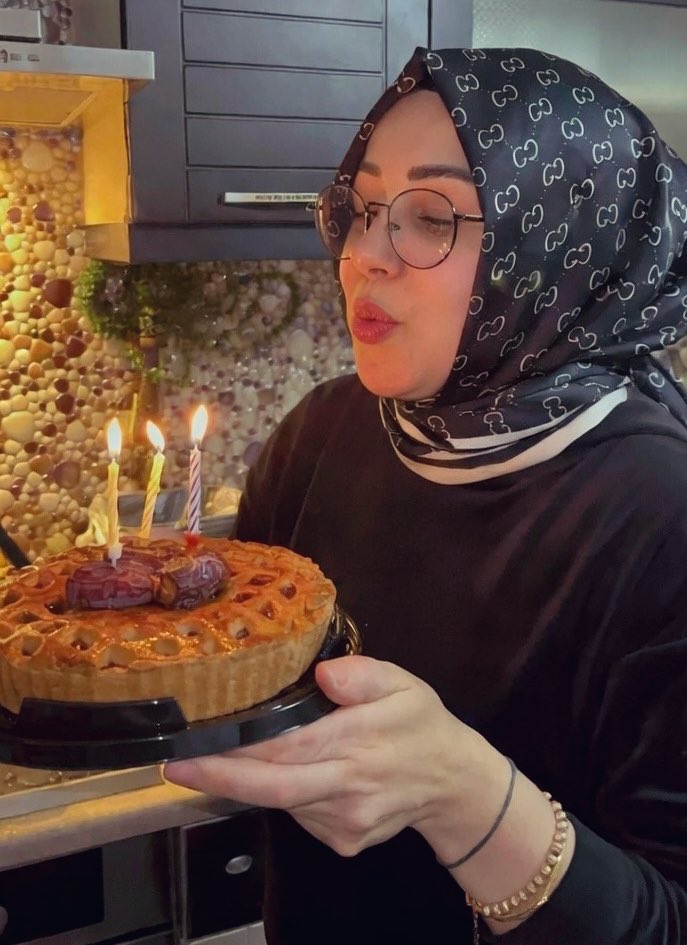 Yeni bir yaş…
#Doğumgünü meselesi 🎂
#27şubat