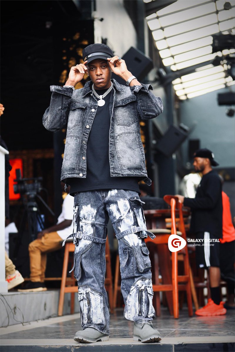 100.2 Galaxy FM Zzina! tweet media