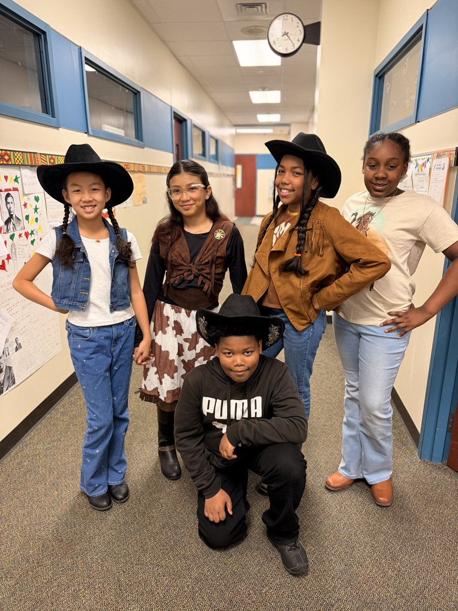 Mrs.Oceguera tweet media