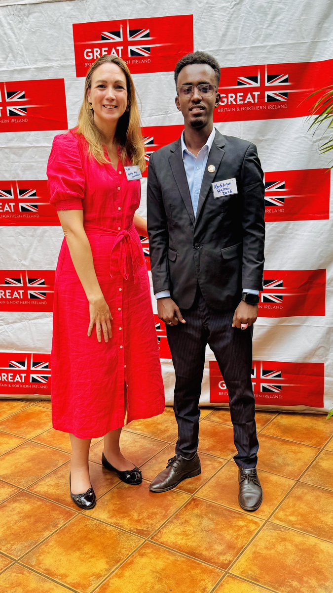 AbdikaniAdde's tweet photo. @UKinUganda Honored to join the @OneYoungWorld Uganda community gathering at the residence of the British High Commission.

So inspiring to reconnect with fellow cohorts leaders committed to driving impact and positive change.

Thank you all for making the time. 
#OneYoungWorld https://t.co/QjkjWrZ5QQ