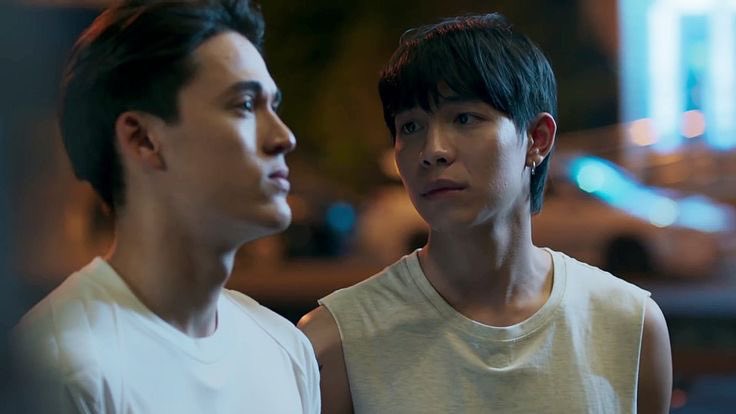 แล้วทำไมพี่เรย์มานถึงยังไม่หัวเน่าตกป๋องแป้งอิก

#OnlyFriendsDreamOnEP1