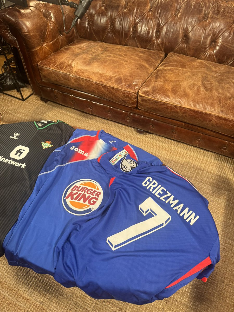 Michael Van Vaerenbergh tweet media