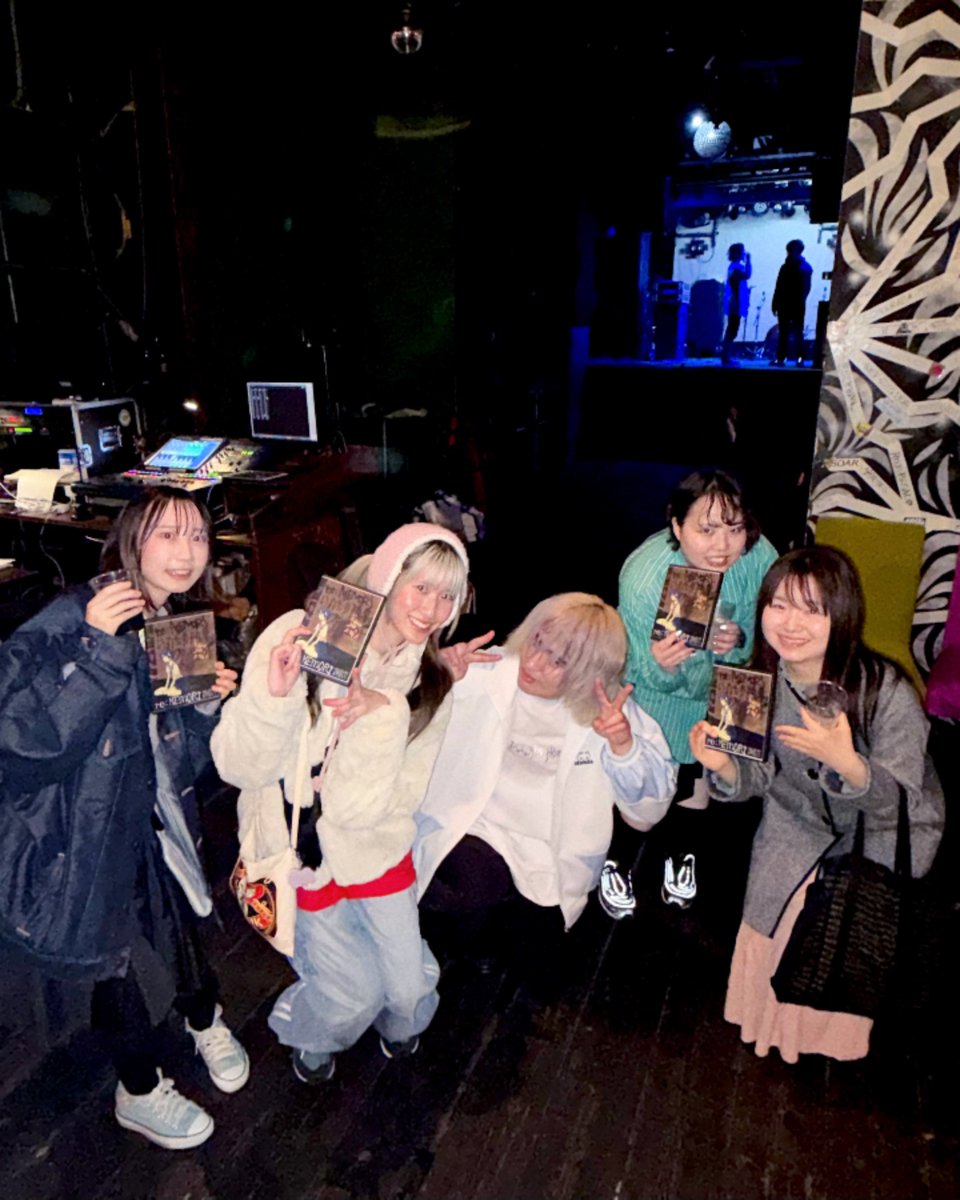 reMEMORI pre.
『別れ話の時を懐かしく振り返ろう』
リリースツアー大阪編

ありがとうございました🌟🌟🌟

すべて対バンしてみたかったバンドだったので、ウキウキな夜でした🌃