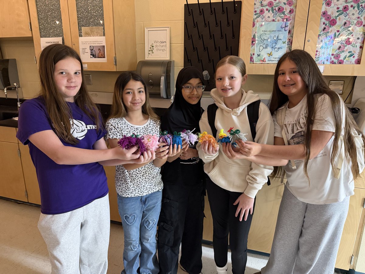 Lots of fun making Yarn Monsters in Craft club today! #VHawks #SkyhawkPride